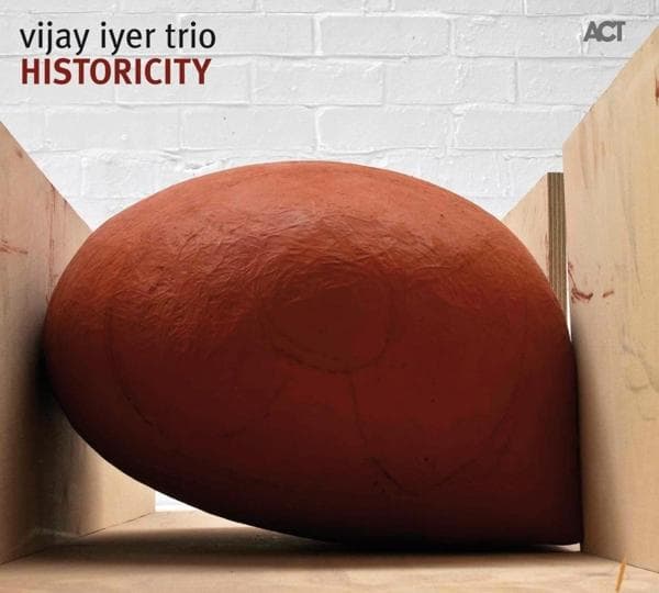 Album afbeelding 1 van 2