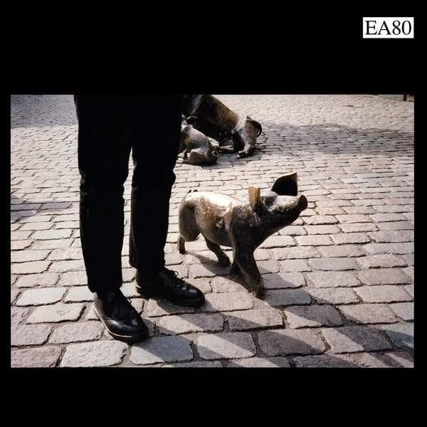 Album afbeelding 1 van 2