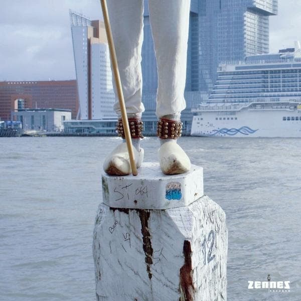 Album afbeelding 1 van 1