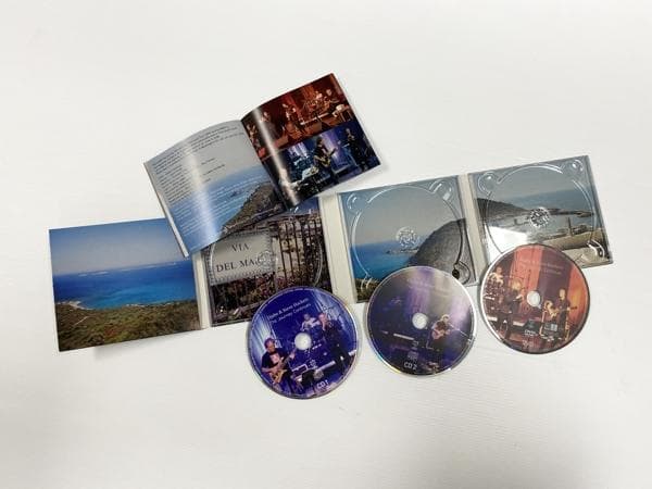 Album afbeelding 2 van 2