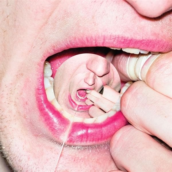 Album afbeelding 1 van 1